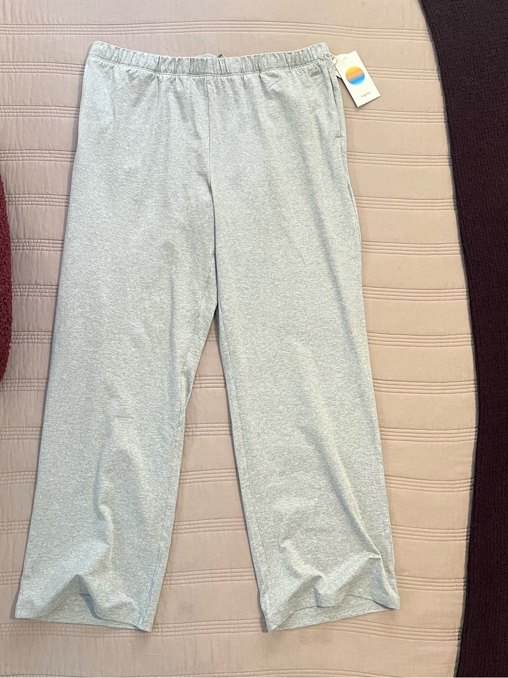 Vuori Light Heather Gray Women’s Wide Leg Pants Athleisure Soft Yoga Lounge NEW